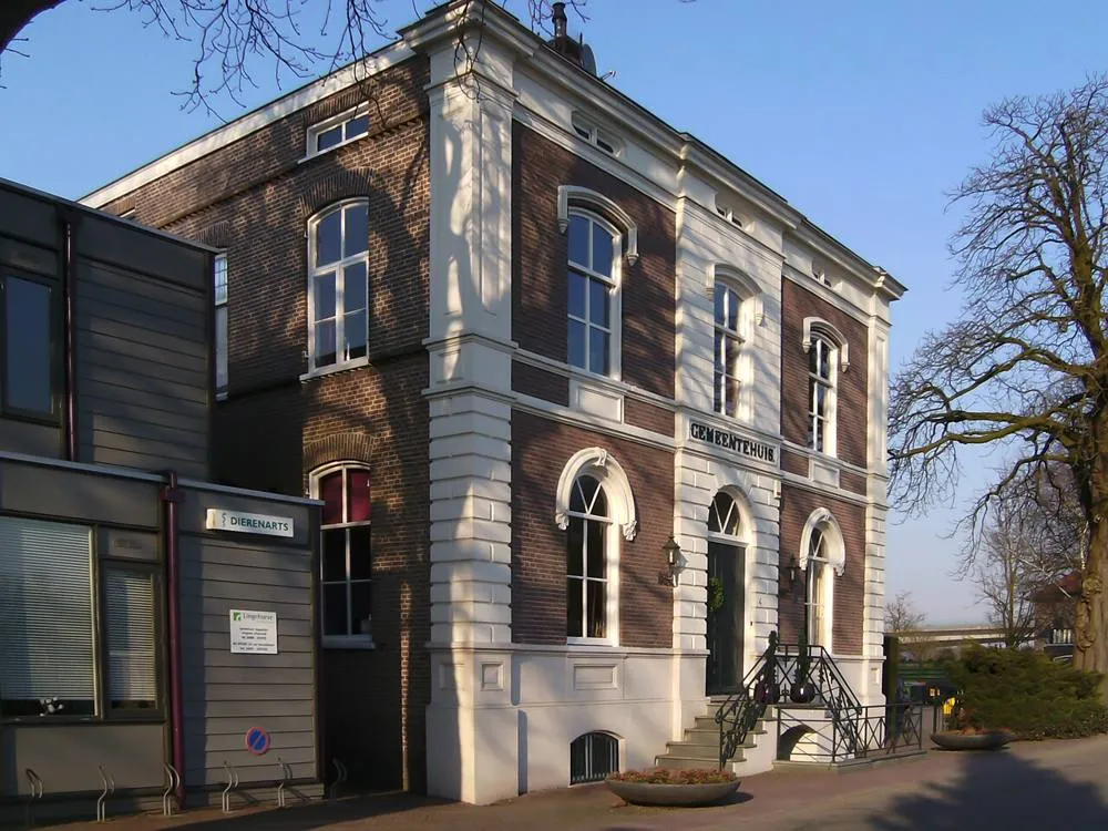 Heteren: Heteren, voormalig gemeentehuis 2009-03-21 16.52